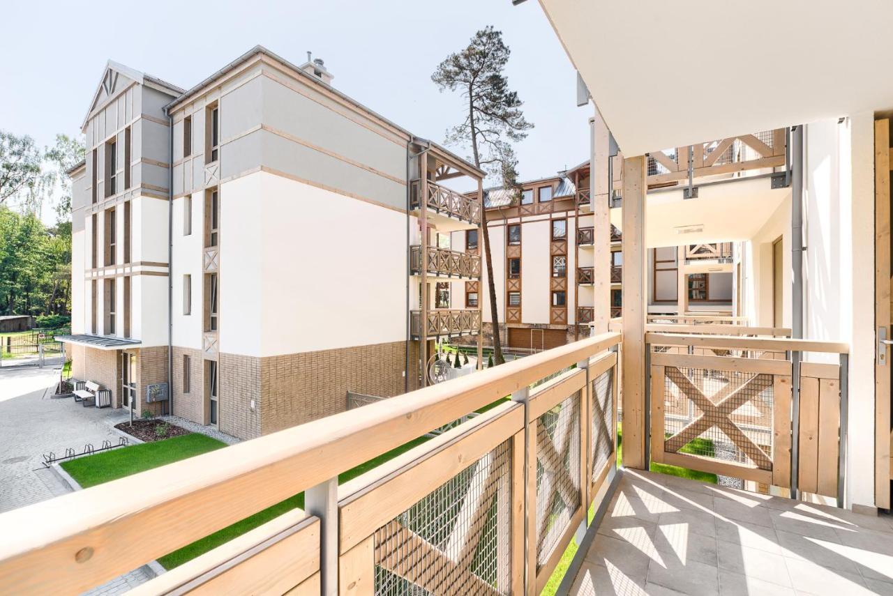Apartament Bursztynowy Rezydencja Park Mielno  Dış mekan fotoğraf