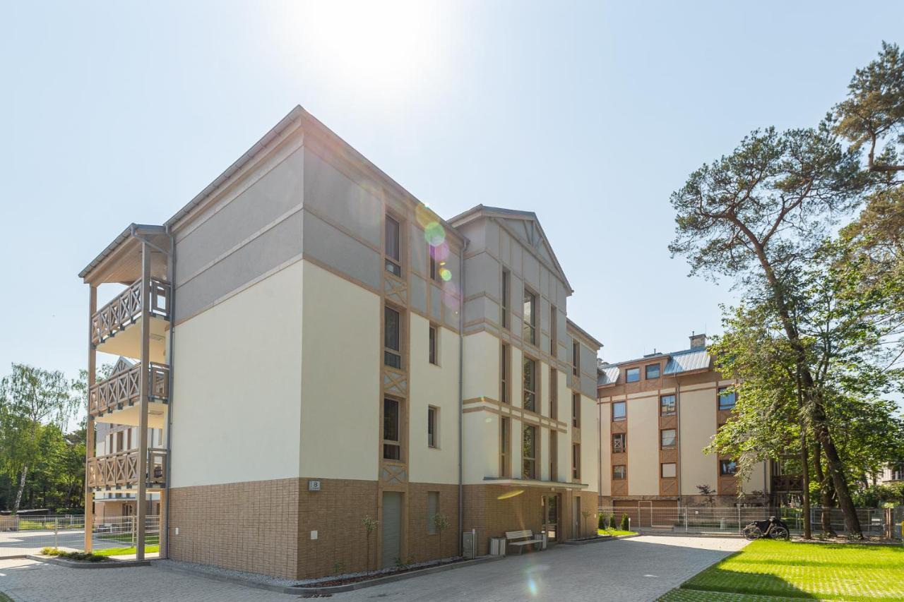 Apartament Bursztynowy Rezydencja Park Mielno  Dış mekan fotoğraf